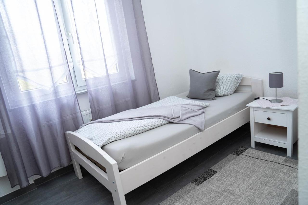 Hotel Schenk Pirmasens Bagian luar foto